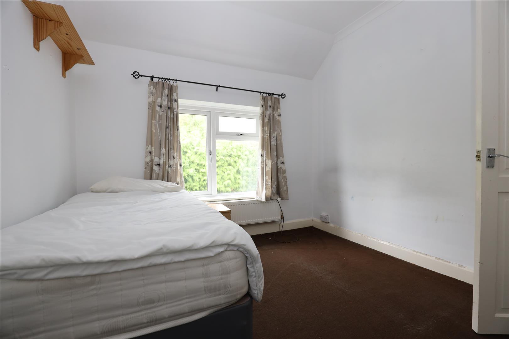 19 Cantref Road, Abergavenny, Mons. NP7 7DL